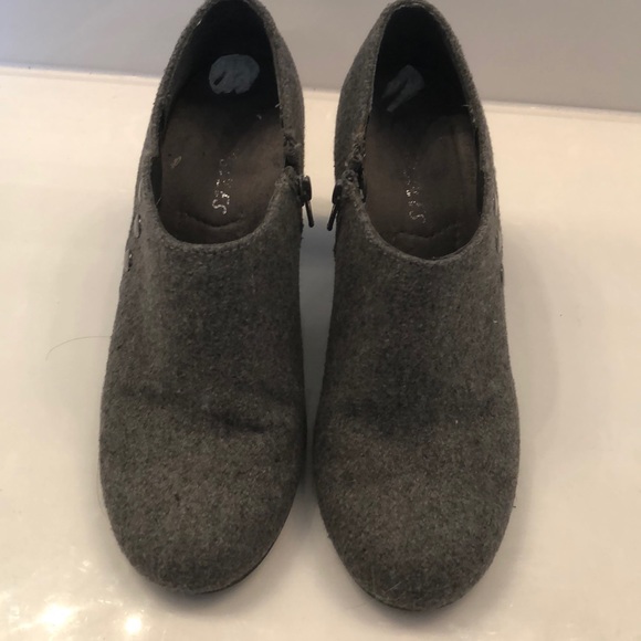 EUC 7.5 Faux Wool Bootie - Picture 2 of 3